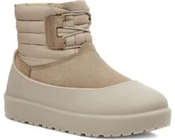 UGG Classic Mini Lace-Up Weather