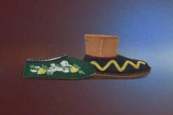 UGG X Denim Tears Tasman Slipper - Chestnut -Ugg Shop UGG x Denim Tears 01 29 2022 01