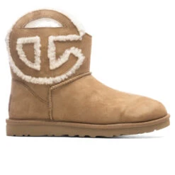 UGG X Telfar Logo Mini Boot - Chestnut